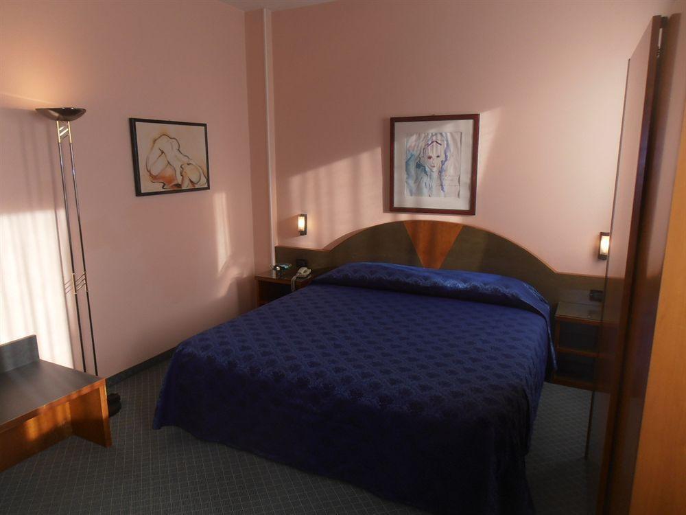 Hotel Rosa Abano Terme Kültér fotó