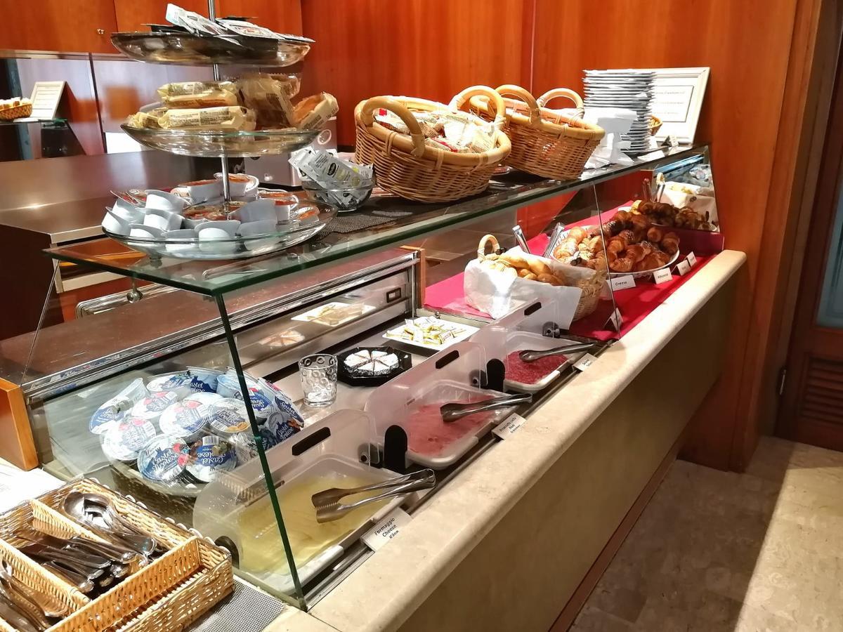 Hotel Rosa Abano Terme Kültér fotó